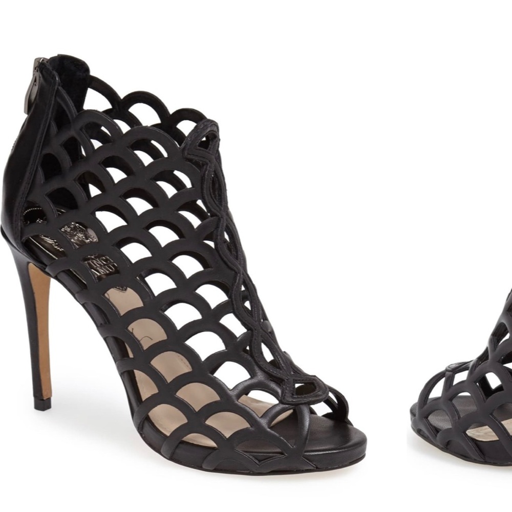 VINCE CAMUTO Fontanela' Sandal